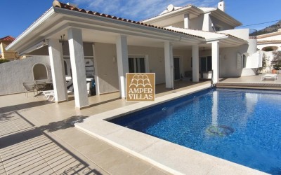 Charming and comfortable villa in Santa Clara.